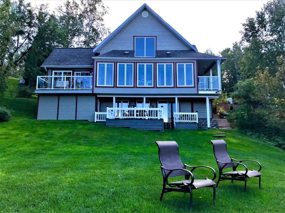 Panoramique Du Fjord Apartment L'Anse-Saint-Jean Exterior photo